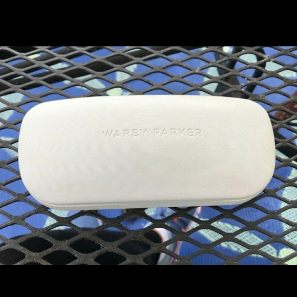 Warby Park Ava Rose Gold Frames w/Case - Picture 3 of 4